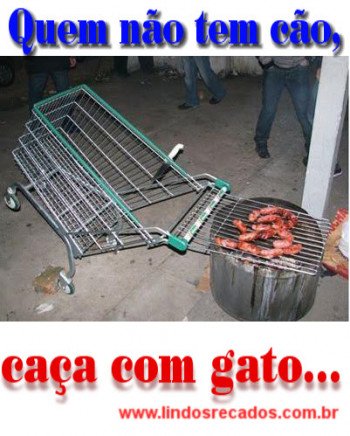 <b><center>Quem não tem cão...</b></center>