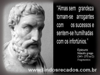 <b><center>Almas sem grandeza...</b></center>